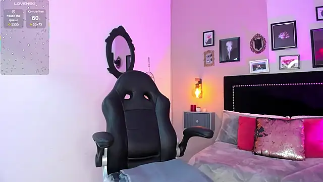 Bella walker  online show from 7, 1, 2026