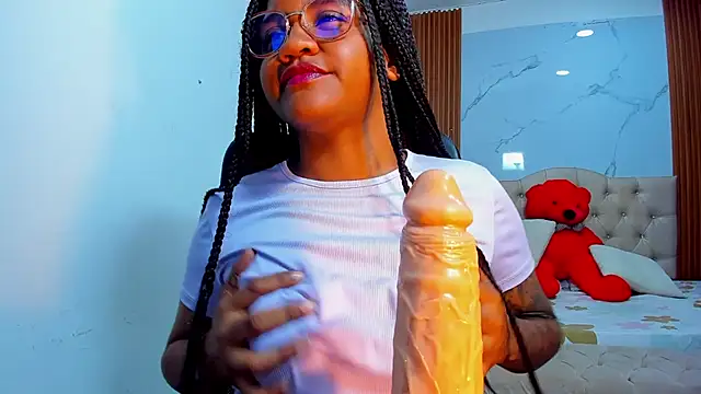 ZahraRose online show from 7, 1, 2026