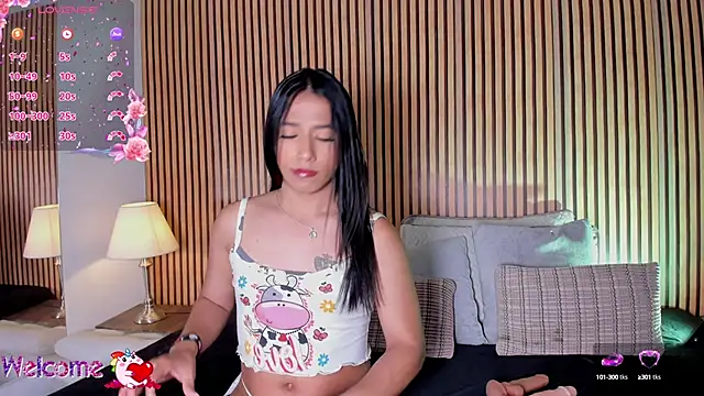 Snapshot of MichelleOwens chatting on 19, 2, 2025 MichelleOwens online show from 19, 2, 2025