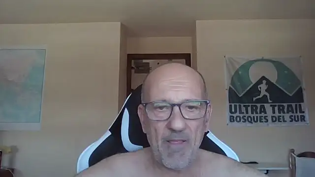 Snapshot of llopaco chatting on 8, 6, 2026 llopaco online show from 8, 6, 2026