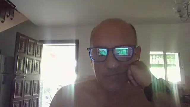 Snapshot of llopaco chatting on 15, 6, 2026 llopaco online show from 15, 6, 2026