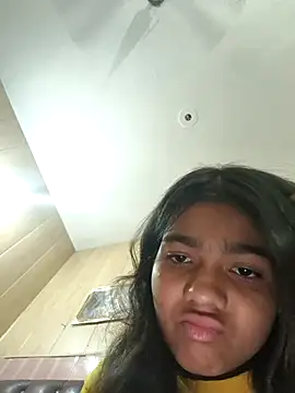 Snapshot of Aaradhna-hoy chatting on 19, 10, 2025 Aaradhna-hoy online show from 19, 10, 2025