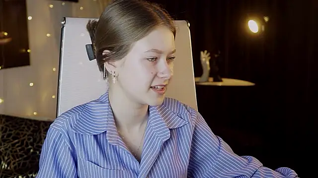 EveMundie online show from 5, 3, 2026