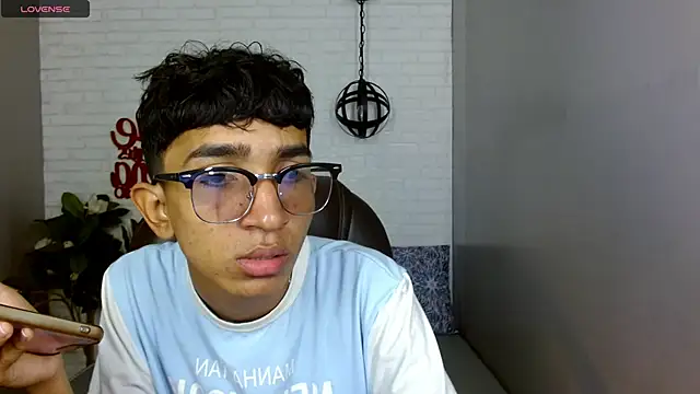 Snapshot of Martin_Linares chatting on 19, 2, 2025 Martin Linares online show from 19, 2, 2025