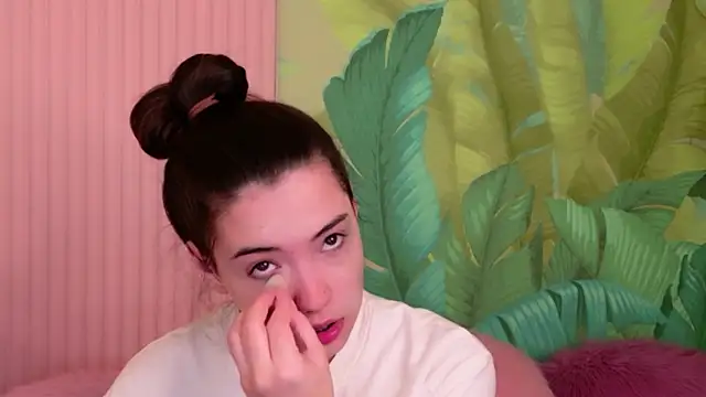 Alice Deleon online show from 6, 3, 2026