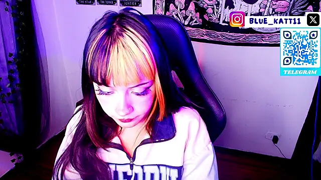 Snapshot of blue_katt chatting on 27, 7, 2026 blue katt online show from 27, 7, 2026