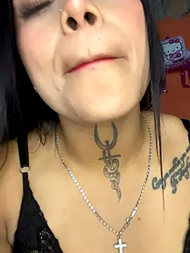 Snapshot of Emily_sharlot chatting on 9, 10, 2025 Emily sharlot online show from 9, 10, 2025