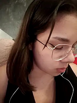 EmmaSulivan online show from 31, 10, 2025