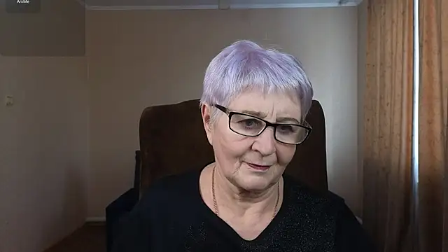 Snapshot of Sandra_Snowflake chatting on 4, 2, 2026 Sandra Snowflake online show from 4, 2, 2026