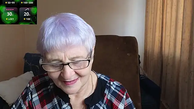 Snapshot of Sandra_Snowflake chatting on 17, 2, 2026 Sandra Snowflake online show from 17, 2, 2026