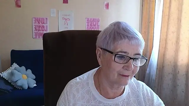 Sandra Snowflake online show from 21, 5, 2026