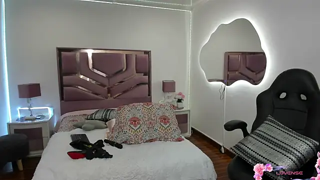 MollyCraft online show from 17, 2, 2025