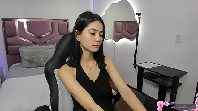 MollyCraft online show from 28, 2, 2025