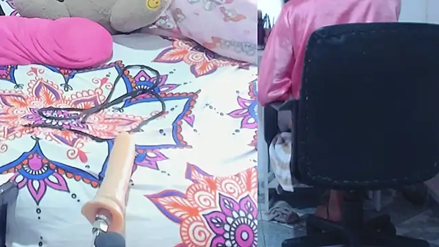 afroditacute15 online show from 24, 11, 2025