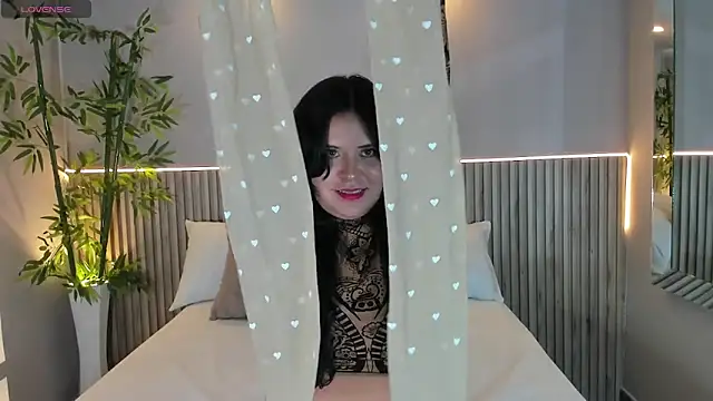 GeorginaReyes online show from 13, 3, 2025