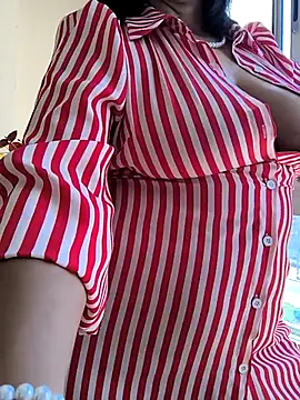 Snapshot of Mrsvictoriaaa chatting on 8, 11, 2025 Mrsvictoriaaa online show from 8, 11, 2025