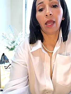 Snapshot of Mrsvictoriaaa chatting on 15, 11, 2025 Mrsvictoriaaa online show from 15, 11, 2025