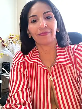 Snapshot of Mrsvictoriaaa chatting on 6, 4, 2026 Mrsvictoriaaa online show from 6, 4, 2026