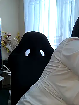 Snapshot of Mrsvictoriaaa chatting on 8, 4, 2026 Mrsvictoriaaa online show from 8, 4, 2026