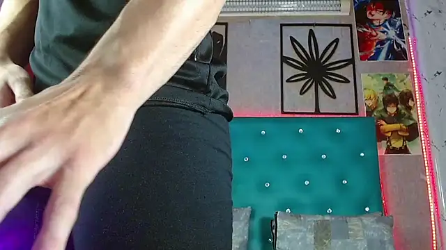 LiamAndrewzz online show from 14, 4, 2026