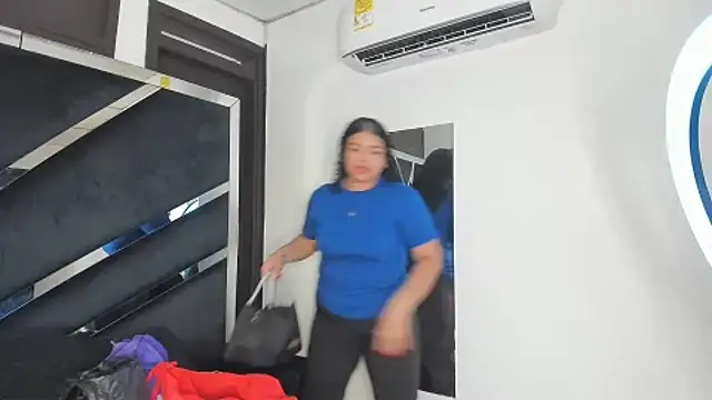 Snapshot of Rubyxht chatting on 4, 11, 2025 Rubyxht online show from 4, 11, 2025