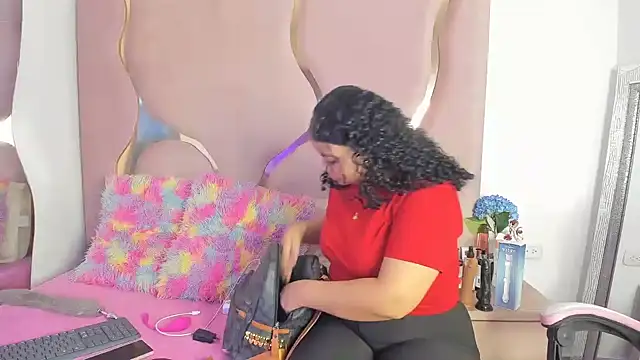 Snapshot of Rubyxht chatting on 12, 11, 2025 Rubyxht online show from 12, 11, 2025