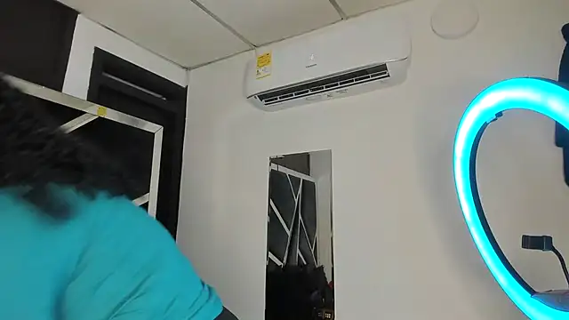 Snapshot of Rubyxht chatting on 17, 12, 2025 Rubyxht online show from 17, 12, 2025