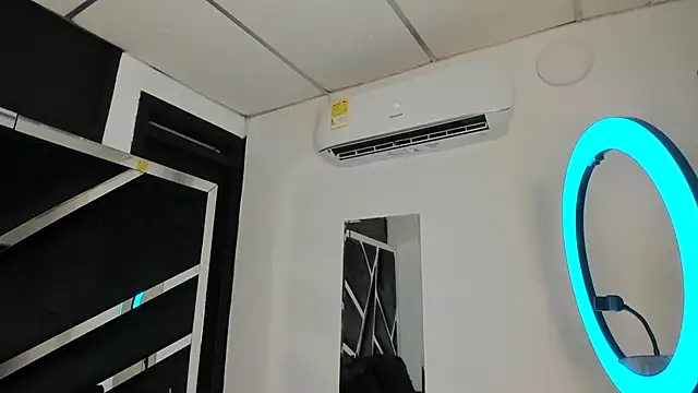 Snapshot of Rubyxht chatting on 8, 1, 2026 Rubyxht online show from 8, 1, 2026