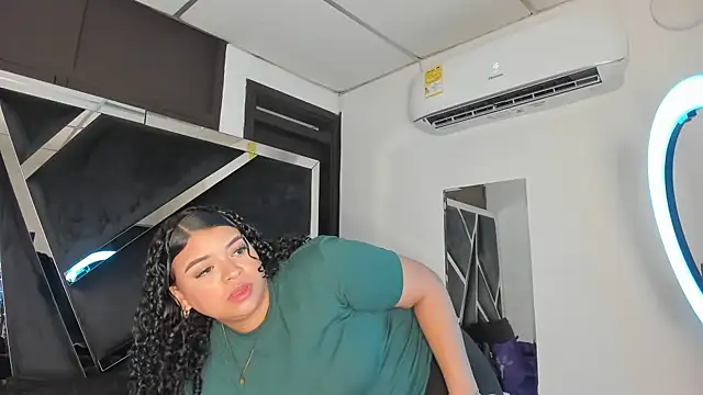 Snapshot of Rubyxht chatting on 10, 1, 2026 Rubyxht online show from 10, 1, 2026