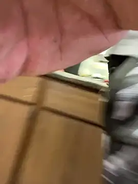 Snapshot of QueenM3 chatting on 1, 10, 2025 QueenM3 online show from 1, 10, 2025