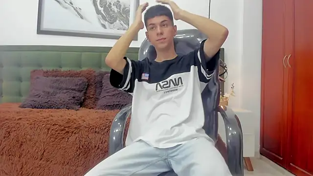 Snapshot of Johann_sex chatting on 9, 1, 2026 Johann sex online show from 9, 1, 2026