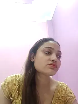 Snapshot of Kavyacute08 chatting on 10, 3, 2025 Kavyacute08 online show from 10, 3, 2025