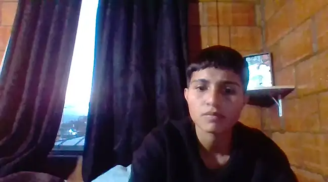 cora-gunn online show from 9, 3, 2025