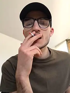 yoyoboy988 online show from 8, 3, 2025