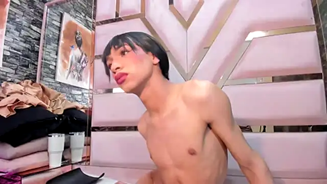 Danny Luxx online show from 5, 4, 2026