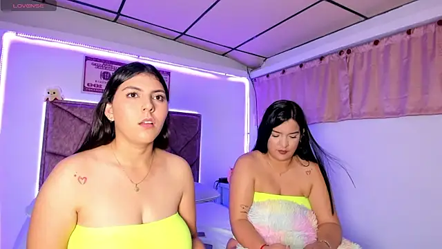 Cristal Smith20 online show from 2, 12, 2025