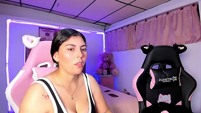 Cristal Smith20 online show from 3, 4, 2026