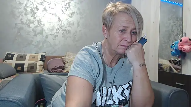 Snapshot of RosesandLillies chatting on 19, 2, 2026 RosesandLillies online show from 19, 2, 2026