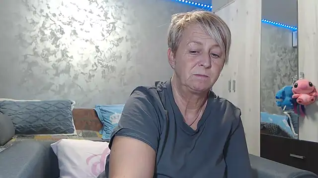 Snapshot of RosesandLillies chatting on 22, 2, 2026 RosesandLillies online show from 22, 2, 2026