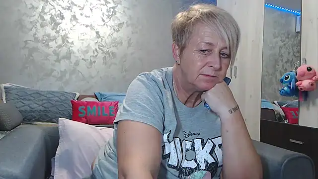 Snapshot of RosesandLillies chatting on 24, 2, 2026 RosesandLillies online show from 24, 2, 2026