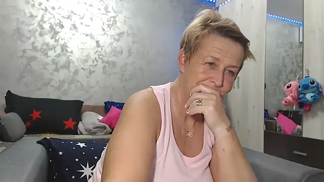 RosesandLillies online show from 3, 4, 2026