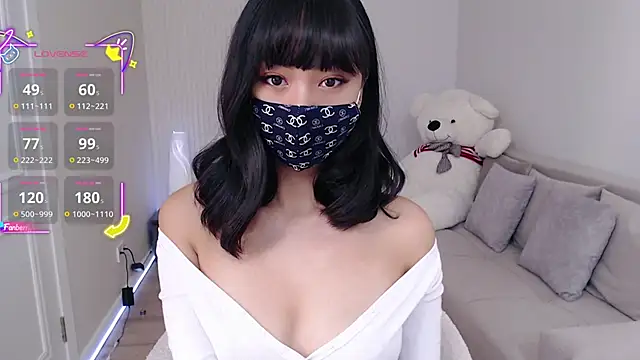 Snapshot of ThaiBoo chatting on 20, 9, 2025 ThaiBoo online show from 20, 9, 2025