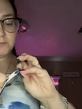 HTXBELLE online show from 12, 3, 2025