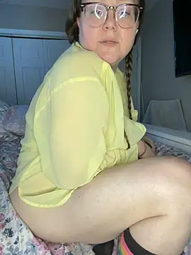 HTXBELLE online show from 22, 3, 2025