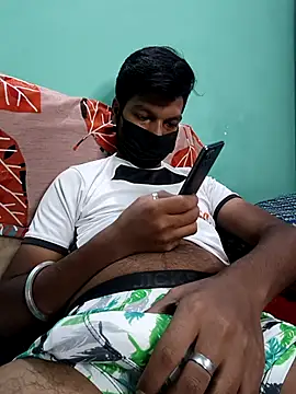 Snapshot of 766yuvi chatting on 12, 10, 2025 766yuvi online show from 12, 10, 2025