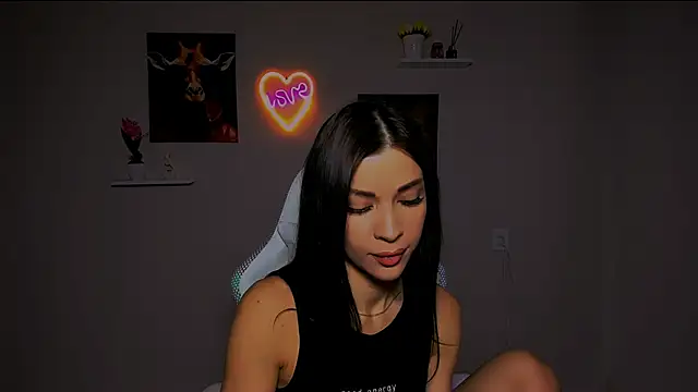 KetiWils online show from 9, 3, 2025