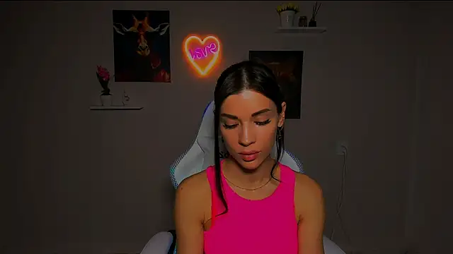 KetiWils online show from 9, 3, 2025