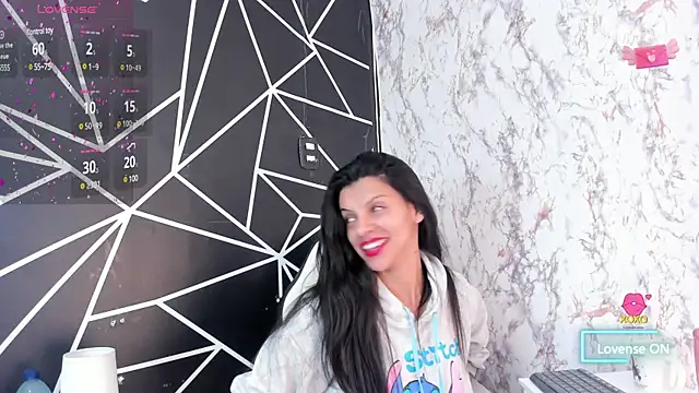 aitana garcia  online show from 5, 3, 2025