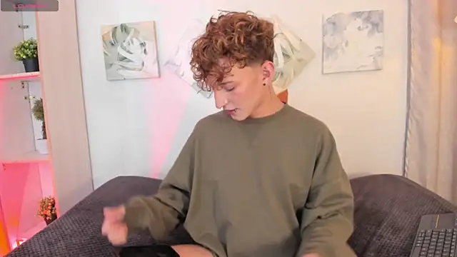 iiangel  online show from 13, 11, 2025