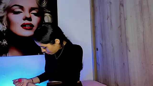 TANIA 06 online show from 2, 10, 2025